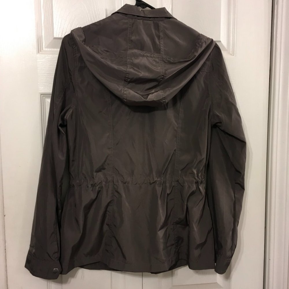 Athletic Collection by 26 International Lightweight Jacket - Picture 6 of 10